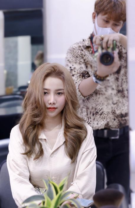 Phụng Huỳnh Hair Salon - Hình Ảnh 1