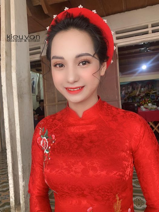 Hình ảnh Makeup Kiều Vân 1