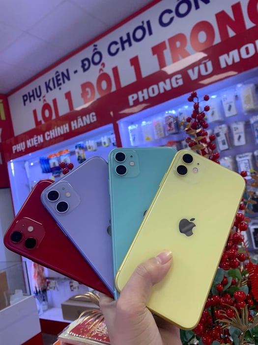 Hình ảnh Phong Vũ Mobile 3