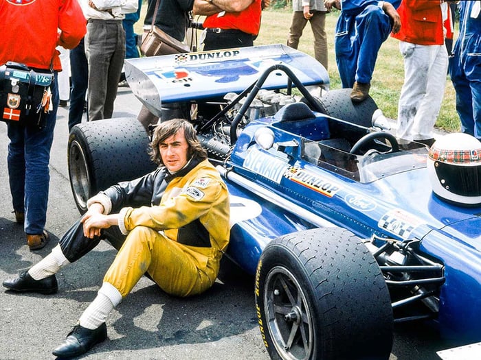 Jackie Stewart được biết đến với biệt danh 'Flying Scot'