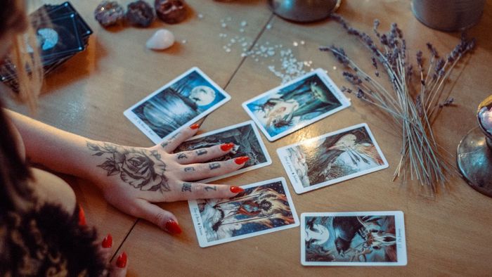 Có thể sử dụng máy tính để xem Tarot trên Zalo không?