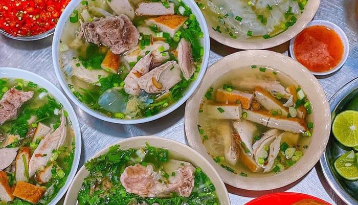 Bánh canh chả cá Nha Trang - Công Hằng hình 1