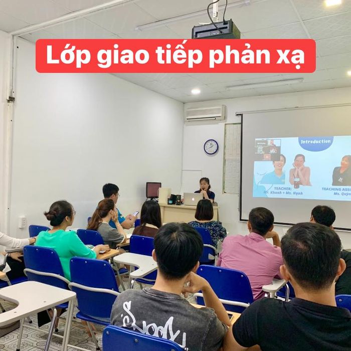 Hình ảnh 2 của Tiếng Anh Hireme - Human & English