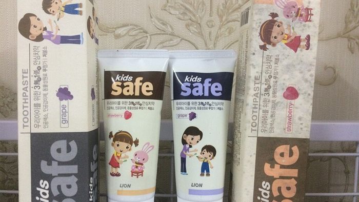 Hình ảnh kem đánh răng trẻ em Hàn Quốc Kids Safe 2