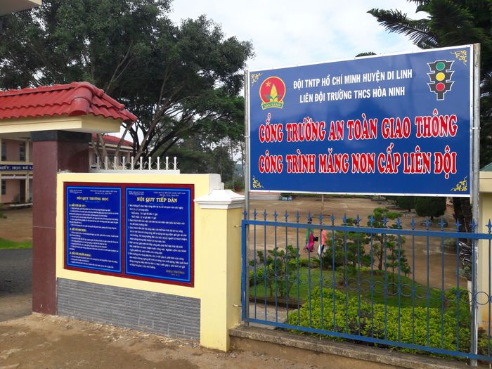 Trường THCS Hòa Ninh hình ảnh 2