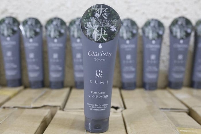 Hình ảnh 2 của Sữa Rửa Mặt Than Hoạt Tính Charcoal Facial Foam Cho Da Dầu & Da Thường