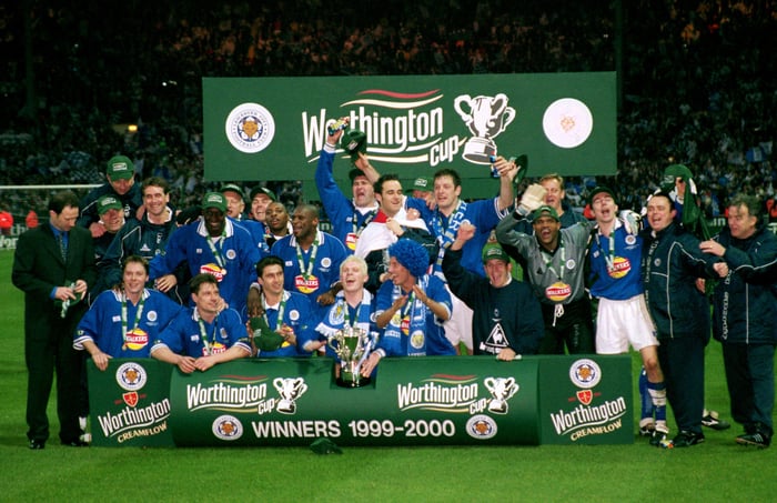 Hình ảnh Leicester City lên ngôi vô địch lần thứ 3 vào năm 2000