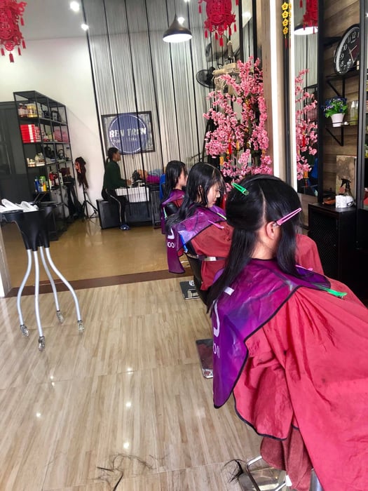 Hình ảnh 2 của Salon Ben Trần