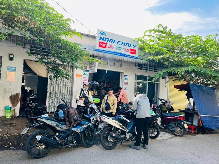 Hình ảnh Nam Chaly Shop - 2