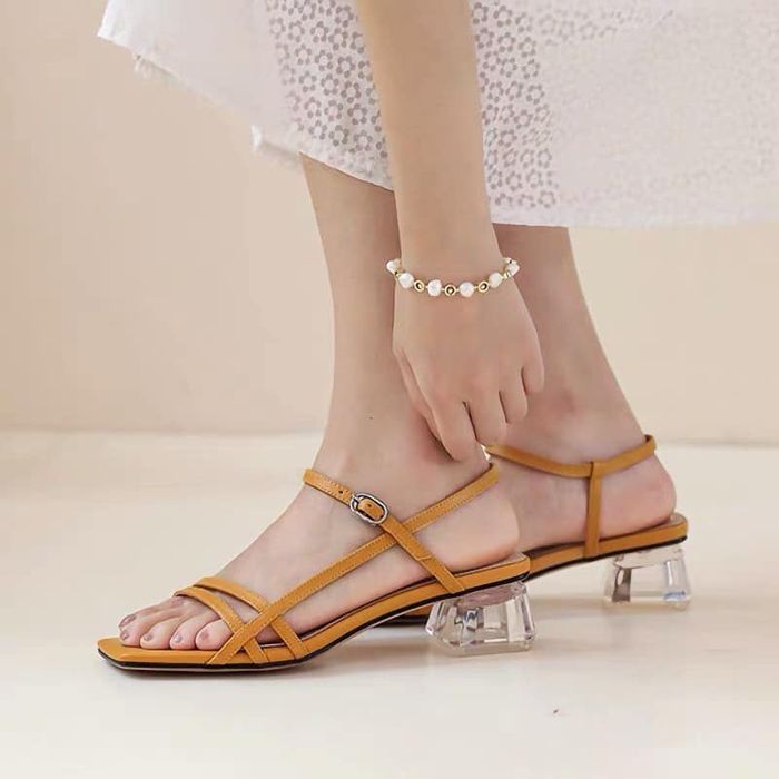 Hình ảnh Bee Shoes 1