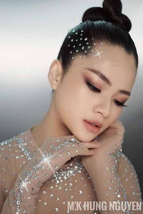 Hình ảnh Hung Nguyen Makeup & Bridal 2