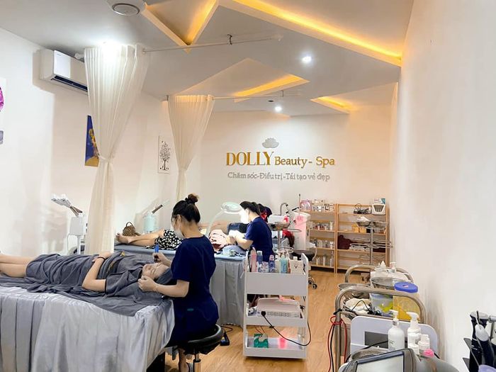 Ảnh 2 tại Dolly Beauty Spa