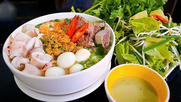 Hủ Tiếu Mực Nghi Long - Hình 1