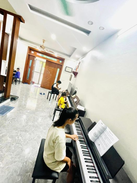 Ảnh 2 của MT-Piano