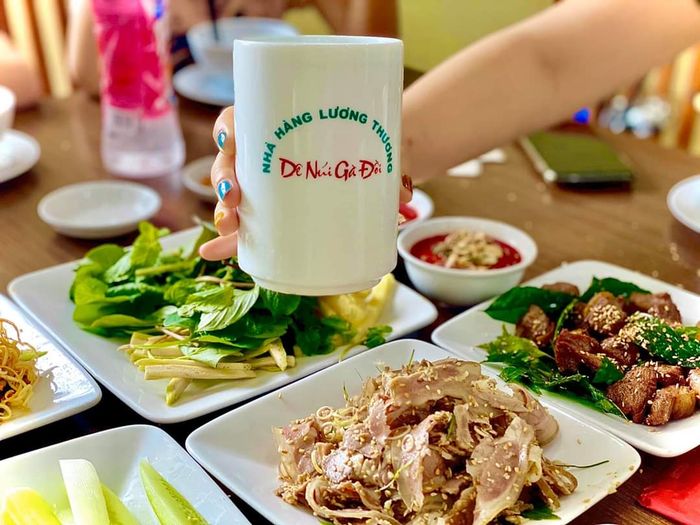 Hình ảnh 2 tại Nhà Hàng Lương Thương