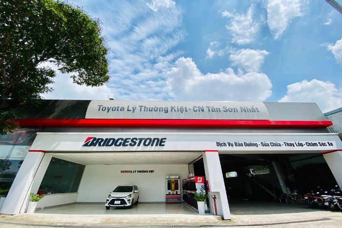 Hình ảnh Đại lý Toyota Lý Thường Kiệt