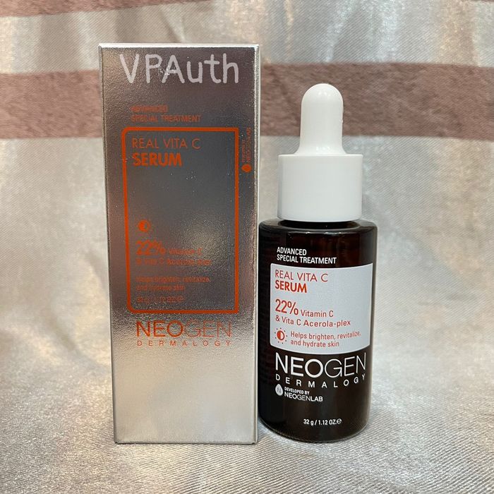 Ảnh 1 của Serum Vitamin C Neogen Dermalogy Real