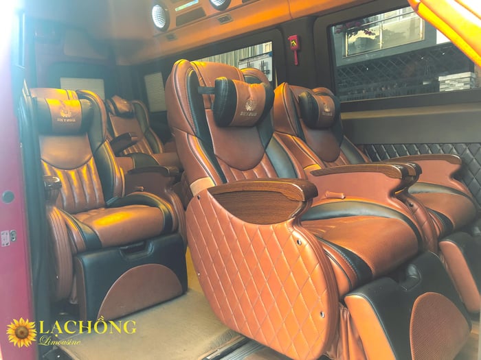 Hình ảnh xe Limousine Lạc Hồng số 3