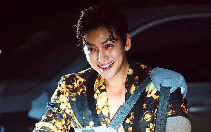 Ji Chang Wook cũng thể hiện một vai phản diện đầy ấn tượng.