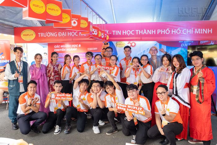 Ảnh 3 của HUFLIT - Đại học Ngoại ngữ - Tin học