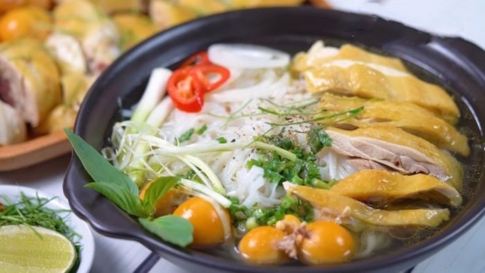 Phở Gà Tràng An hình 2