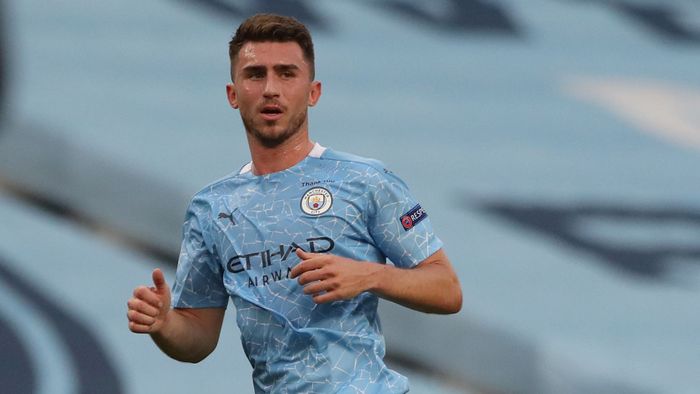 Laporte mang lại sự an tâm cho hàng phòng ngự của Man City