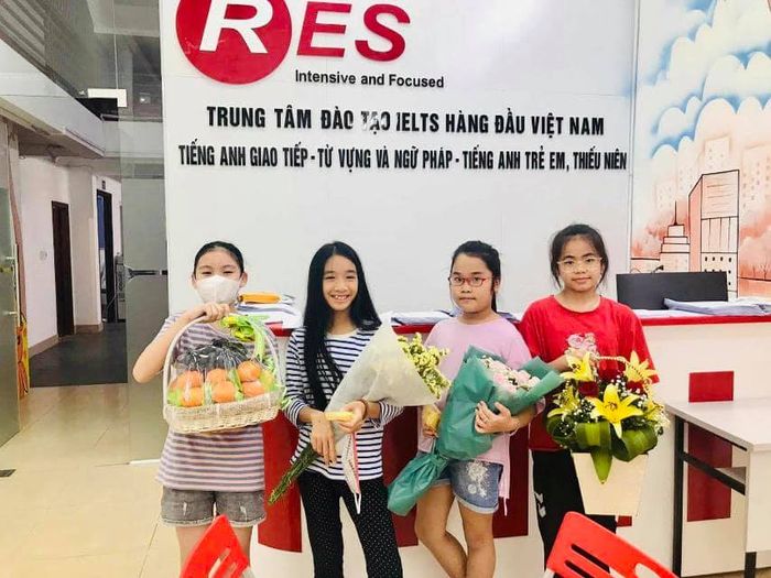 TRUNG TÂM ANH NGỮ RES - Hình 1