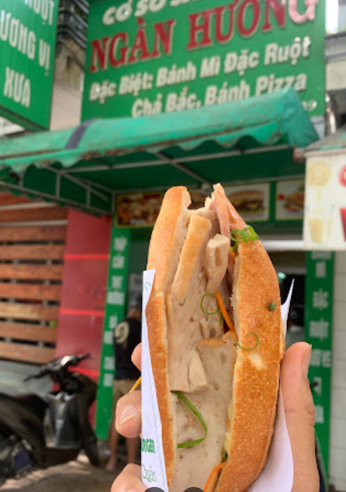 Hình ảnh Bánh mì Ngàn Hương 2