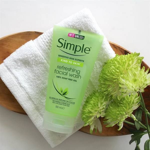 Hình ảnh Sữa Rửa Mặt Gel Simple Kind To Skin Refreshing Facial Wash