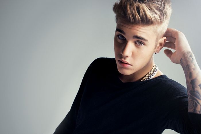 Justin Bieber (77 triệu lượt thích) hình ảnh 1