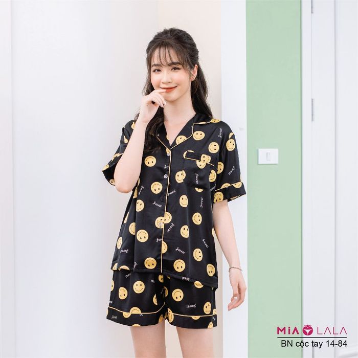 Ảnh 1 của MiaLala