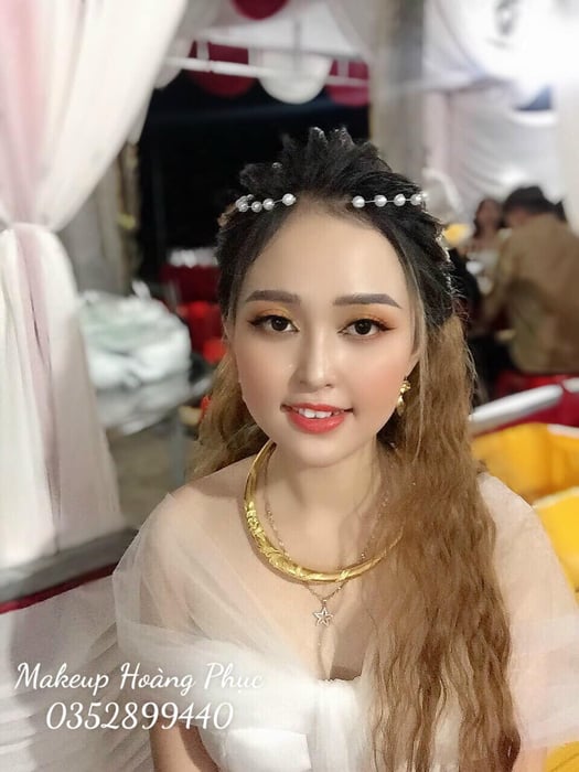 Hoàng Phục makeup - Hình ảnh 1