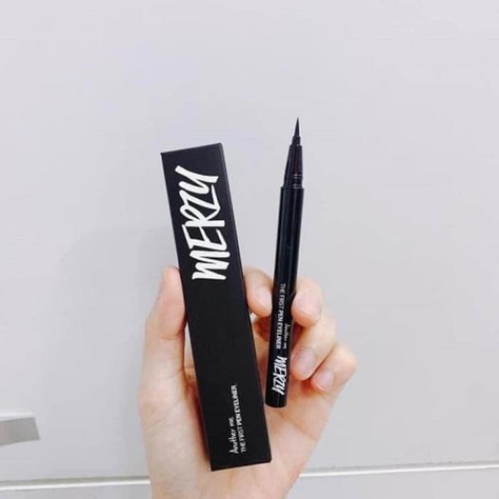 Hình ảnh 2 của Bút Kẻ Mắt Nước Chống Trôi Merzy Another Me The First Pen Eyeliner