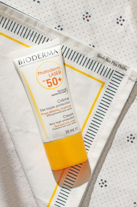 Kem Chống Nắng Bioderma Photoderm Laser SPF50+ cho da nhạy cảm - Hình 2