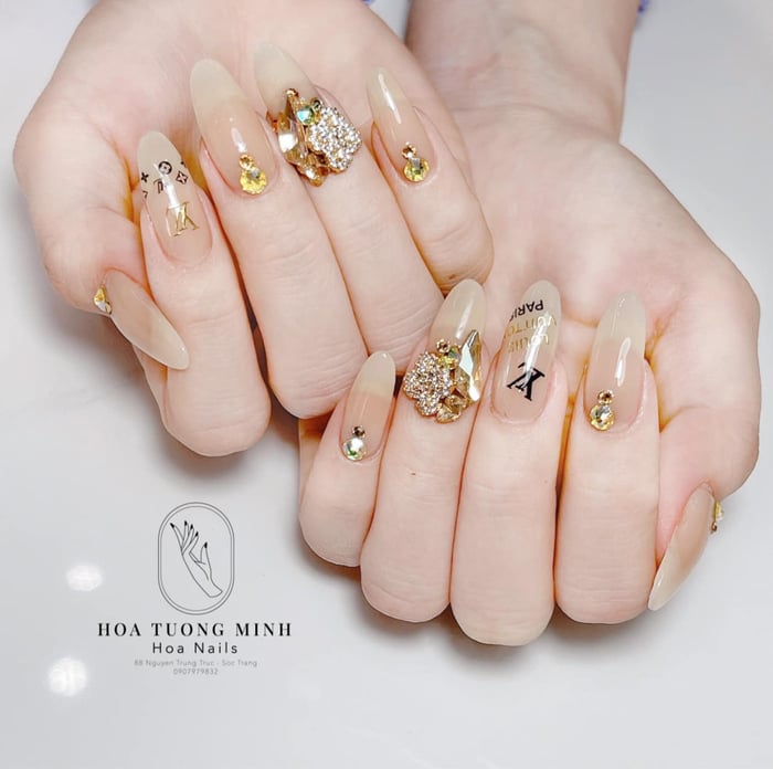 Hình ảnh của Salon Nail HOA (Hoa Tường Minh) 3