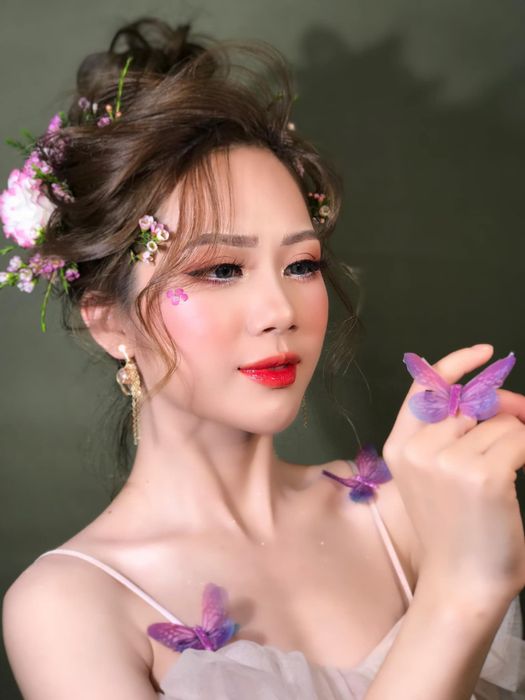 Ảnh 3 của Hằng Đặng makeup