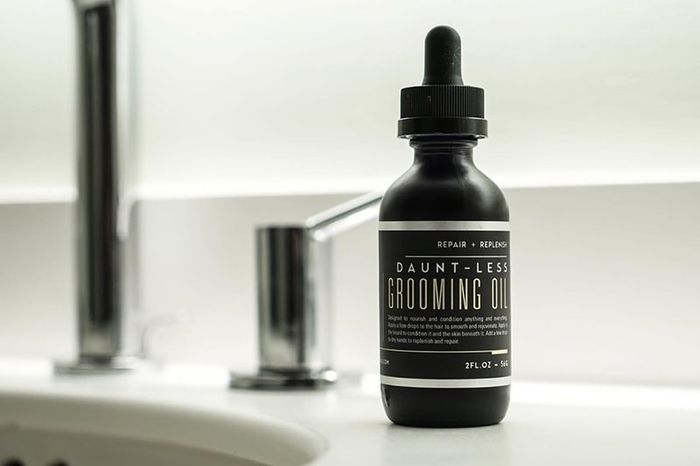 Hình ảnh 1 của tinh dầu Dauntless Grooming Oil