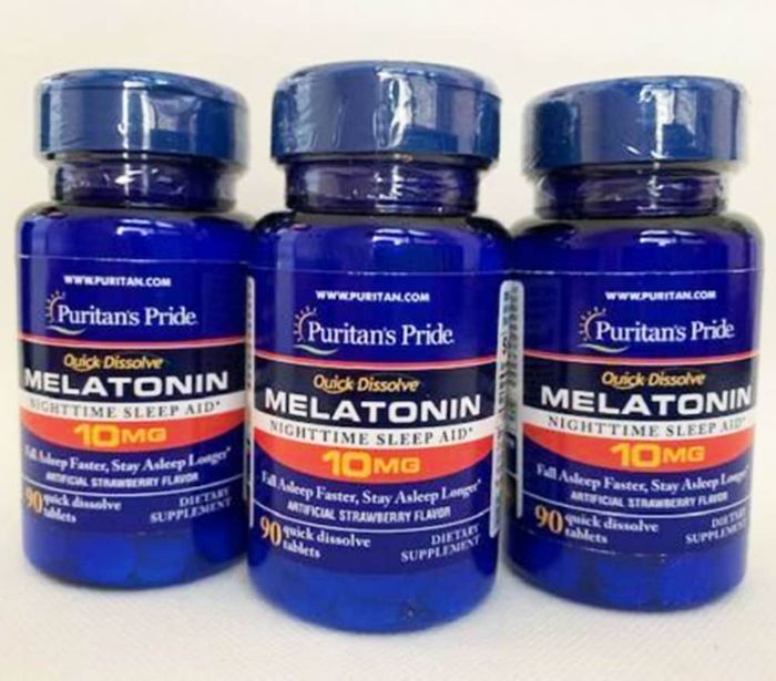 Viên hỗ trợ giấc ngủ Melatonin 10mg Puritan's Pride hình 2