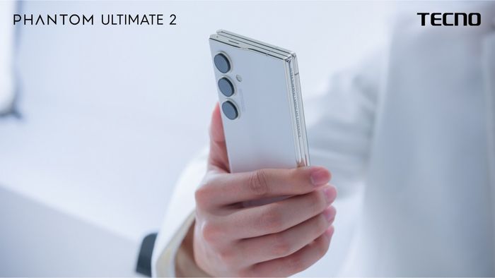 Phantom Ultimate 2 sở hữu thiết kế thân máy mỏng ấn tượng