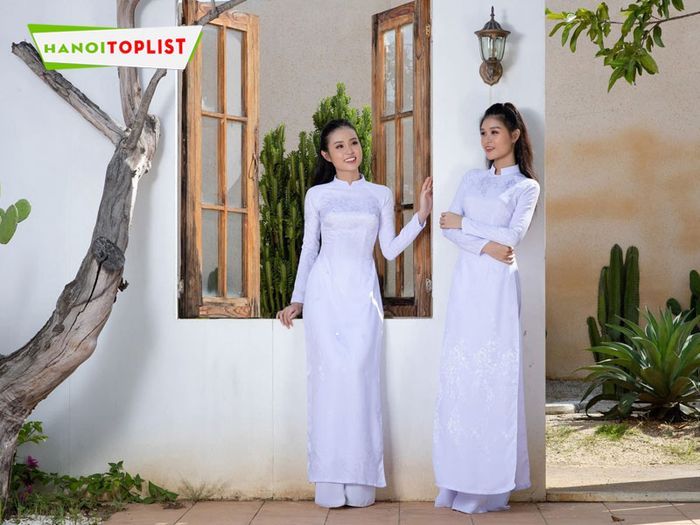 ao-dai-minh-nguyet-dia-chi-sua-ao-dai-tai-ha-noi-uy-tin-hang-dau-Mytour