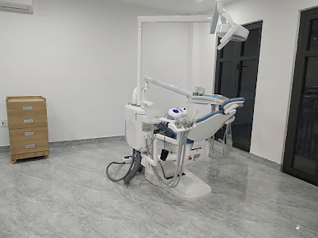 Sanh Lai Dental Clinic