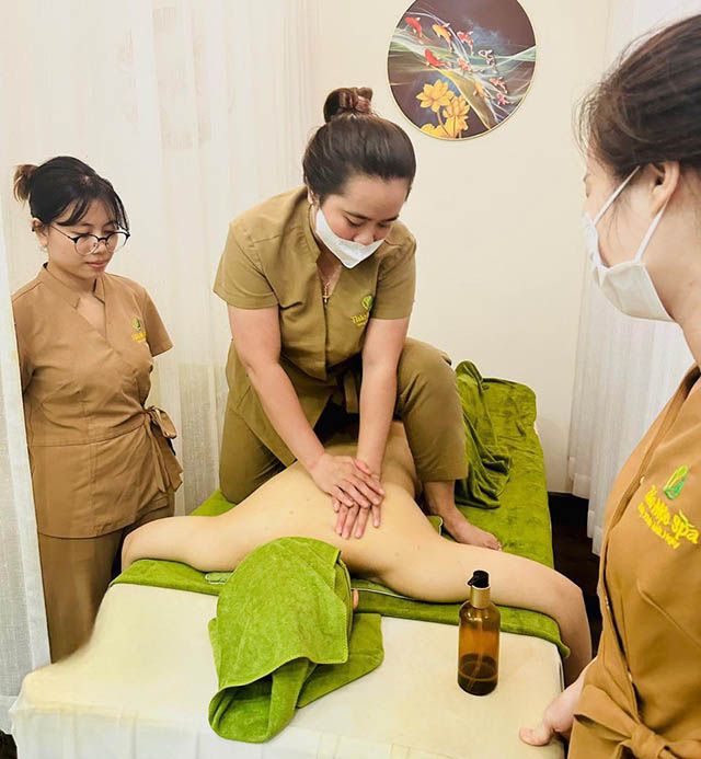 địa chỉ massage cổ vai gáy ở Quận 7, TPHCM