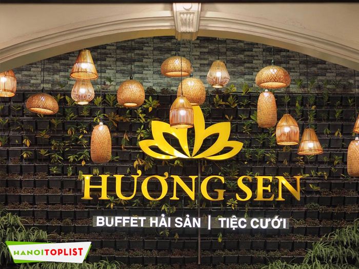 gioi-thieu-nha-hang-huong-sen-buffet-Mytour