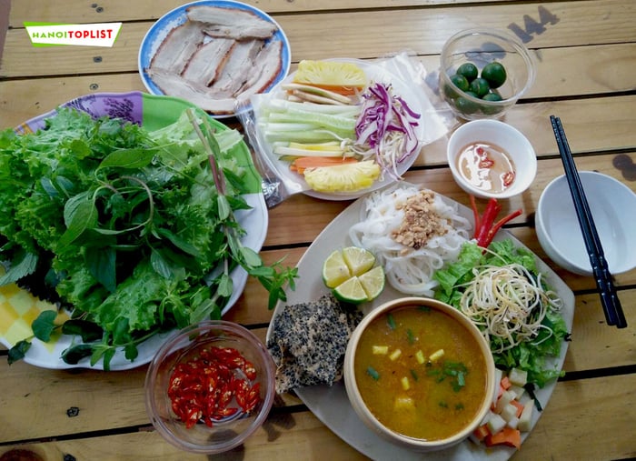 banh-trang-cuon-thit-heo-hoang-beo-1