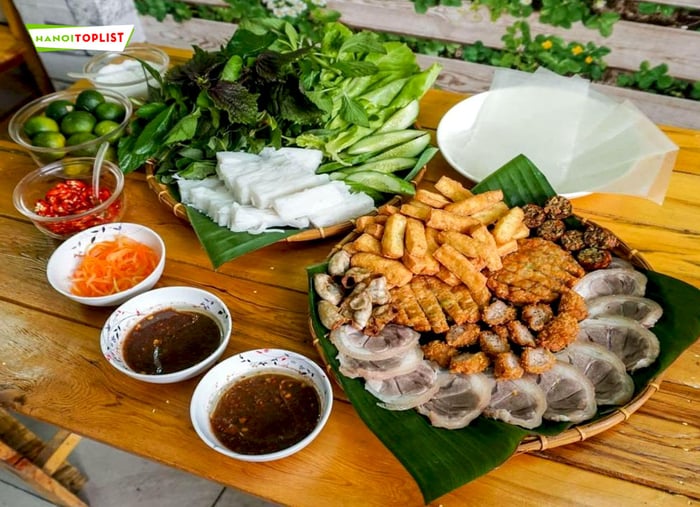 bún-dậu-vietnam-hang-khay