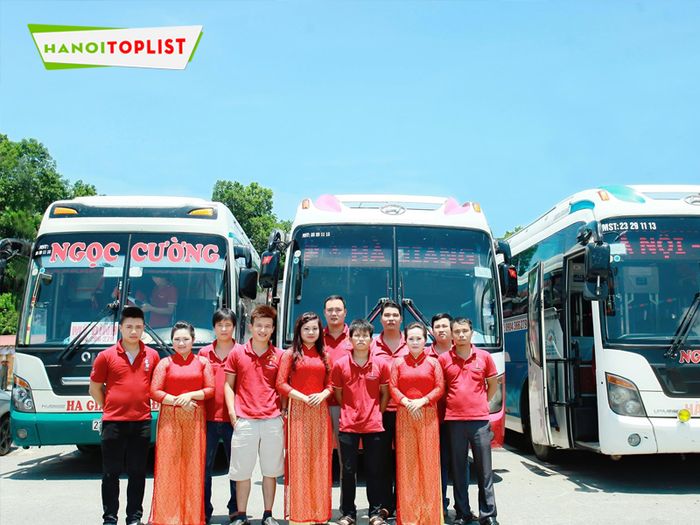 nha-xe-ngoc-cuong-Mytour