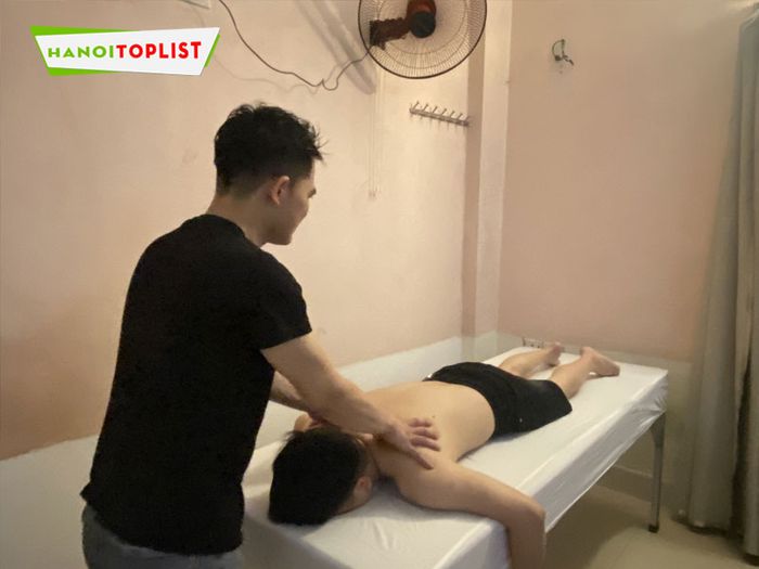 massage-nguoi-mu-hoa-sen-dich-vu-massage-khiem-thi-ha-noi-dang-tin-cay-Mytour