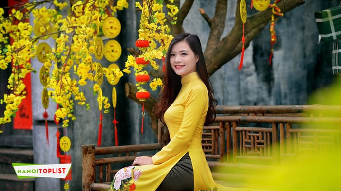 cho-thue-ao-dai-phuong-thanh-Mytour