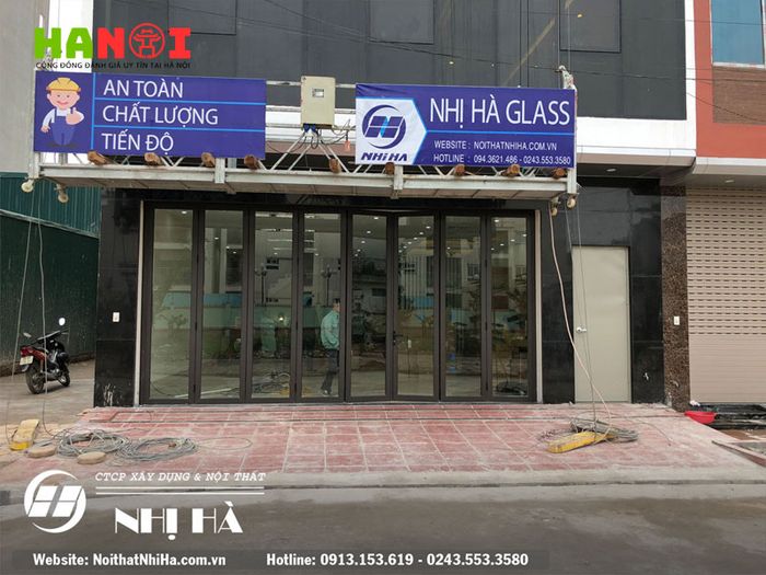 nhi-ha-glass-Mytour