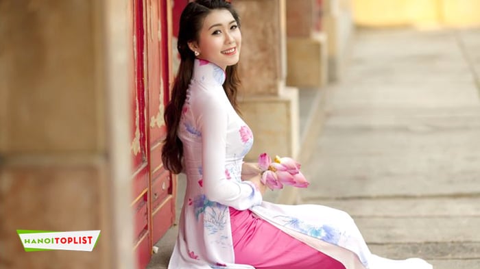 cho-thue-ao-dai-minh-duc-Mytour